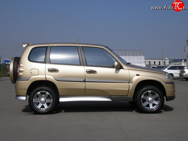 4 499 р. Накладки на двери (молдинги) Атака Chevrolet Niva 2123 дорестайлинг (2002-2008) (Неокрашенные)  с доставкой в г. Тольятти