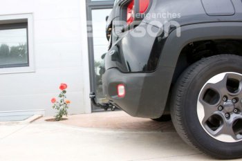 10 979 р. Фаркоп Aragon. (шар S) Jeep Renegade дорестайлинг (2014-2018)  с доставкой в г. Тольятти. Увеличить фотографию 4