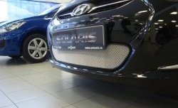 1 539 р. Сетка на бампер Russtal (хром) Hyundai Solaris RBr седан дорестайлинг (2010-2014)  с доставкой в г. Тольятти. Увеличить фотографию 2