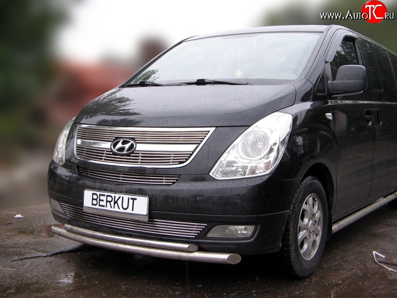 3 799 р. Декоративная вставка воздухозаборника Berkut Hyundai Starex/Grand Starex/H1 TQ рестайлинг (2014-2018)  с доставкой в г. Тольятти