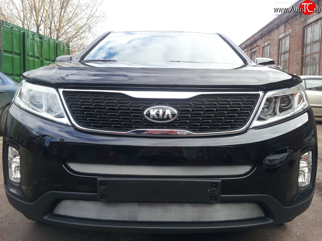 1 539 р. Нижняя сетка на бампер Russtal (хром)  KIA Sorento  XM (2012-2015) рестайлинг  с доставкой в г. Тольятти