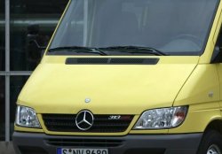 13 549 р. Пластиковый капот (Classic) Стандартный Mercedes-Benz Sprinter W901 (1995-2000)  с доставкой в г. Тольятти. Увеличить фотографию 3