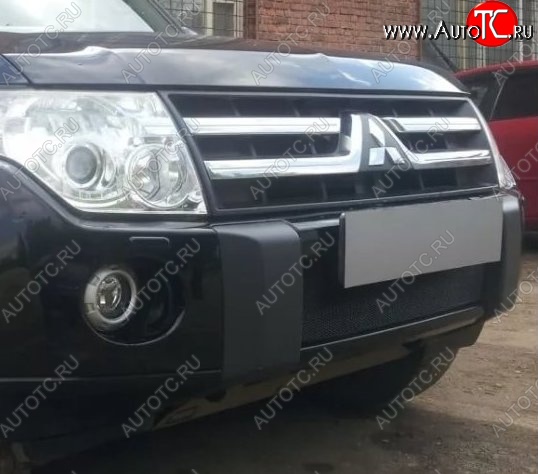 1 469 р. Защитная решётка в воздуховод автомобиля Russtal (черная)  Mitsubishi Pajero ( 4 V90,  4 V80) (2006-2011) дорестайлинг, дорестайлинг  с доставкой в г. Тольятти