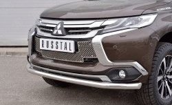 3 749 р. Защитная решётка в воздуховод бампера Berkut (нержавейка) Mitsubishi Pajero Sport QE дорестайлинг (2015-2021)  с доставкой в г. Тольятти. Увеличить фотографию 2