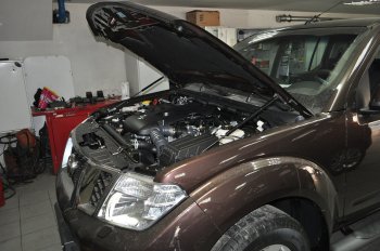 2 199 р. Упоры капота Russtal  Nissan Navara  2 D40 - Pathfinder  R51  с доставкой в г. Тольятти. Увеличить фотографию 1