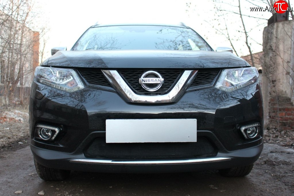 1 469 р. Сетка на бампер Russtal (черная) Nissan X-trail 3 T32 рестайлинг (2017-2022)  с доставкой в г. Тольятти