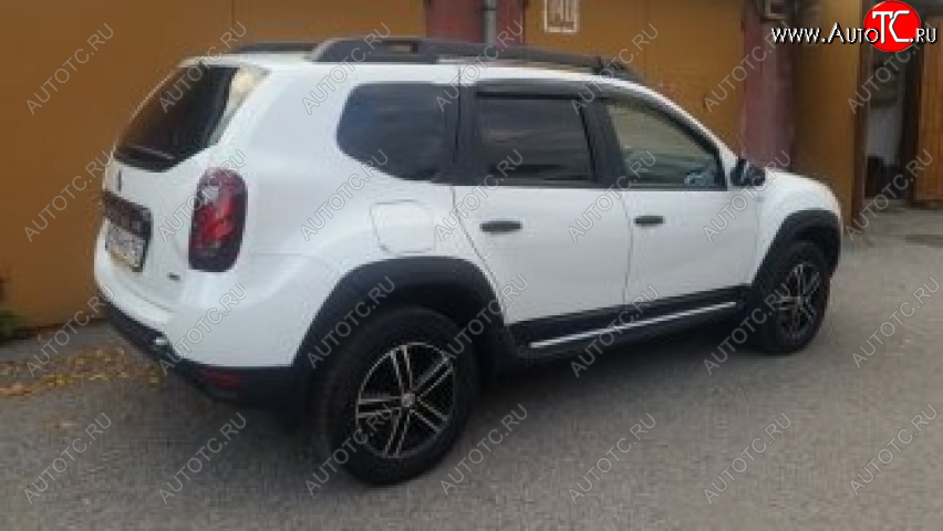 3 999 р. Накладки на двери Petroil Tuning Renault Duster HS дорестайлинг (2010-2015) (Тисненый пластик)  с доставкой в г. Тольятти