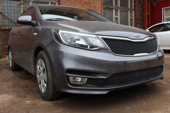 3 899 р. Защитная сетка в бампер (низ, ячейка 3х7 мм) Alfeco Стандарт KIA Rio 3 QB рестайлингхэтчбек5дв. (2015-2017) (Чёрная)  с доставкой в г. Тольятти. Увеличить фотографию 2