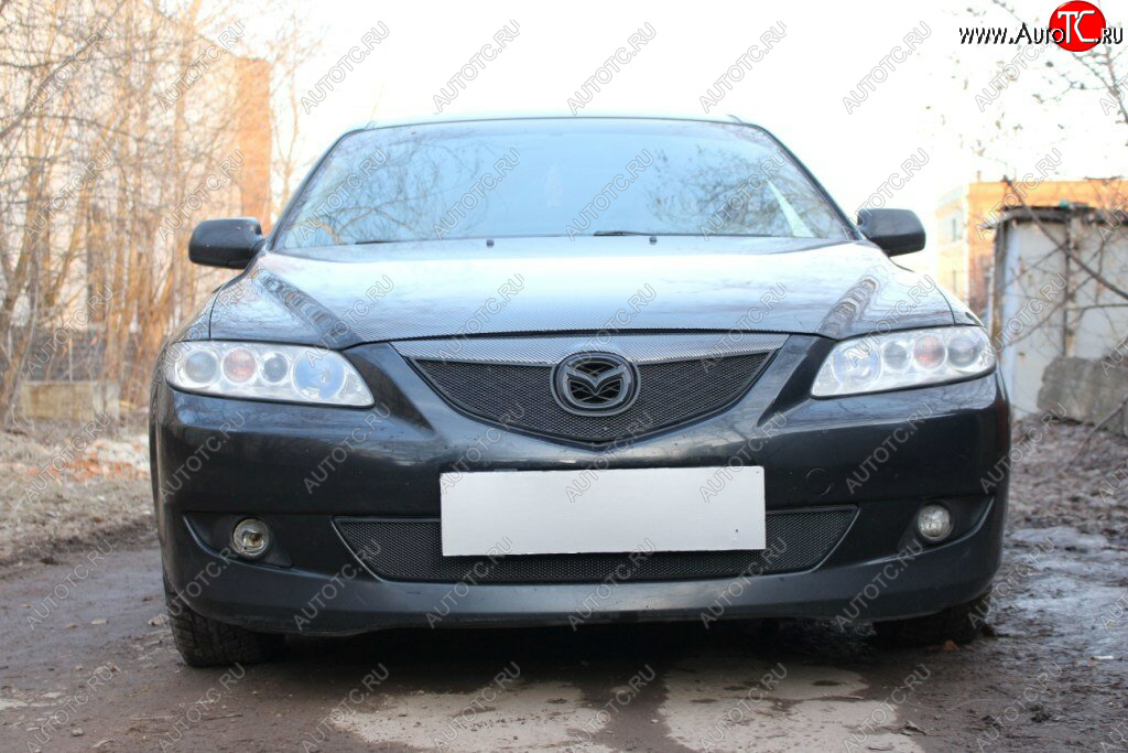 3 779 р. Защитная сетка в бампер (верх, ячейка 3х7 мм) Alfeco Стандарт Mazda 6 GG лифтбэк дорестайлинг (2002-2005) (Чёрная)  с доставкой в г. Тольятти