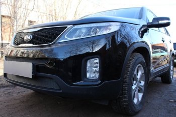 3 989 р. Защитная сетка в бампер (низ, ячейка 4х10 мм) Alfeco Премиум KIA Sorento XM рестайлинг (2012-2015) (Чёрная)  с доставкой в г. Тольятти. Увеличить фотографию 4