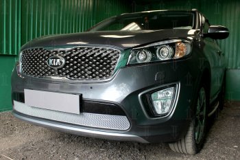 4 499 р. Защитная сетка в бампер (низ, ячейка 4х10 мм) Alfeco Премиум KIA Sorento UM/Prime дорестайлинг (2014-2018) (Хром)  с доставкой в г. Тольятти. Увеличить фотографию 3