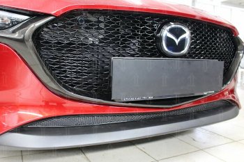 3 599 р. Защитная сетка в бампер (низ, ячейка 4х10 мм) Alfeco Премиум Mazda 3/Axela BP хэтчбэк (2019-2025) (Чёрная)  с доставкой в г. Тольятти. Увеличить фотографию 3