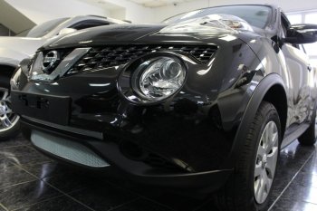 4 799 р. Защитная сетка в бампер (низ, ячейка 3х7 мм) Стрелка11 Стандарт Nissan Juke 1 YF15 рестайлинг (2014-2020) (Хром)  с доставкой в г. Тольятти. Увеличить фотографию 3