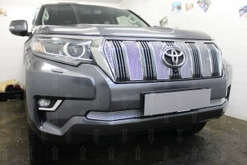 4 499 р. Защитная сетка в бампер (низ, ячейка 4х10 мм) Стрелка11 Премиум Toyota Land Cruiser Prado J150 3-ий рестайлинг (2020-2025) (Хром)  с доставкой в г. Тольятти. Увеличить фотографию 2