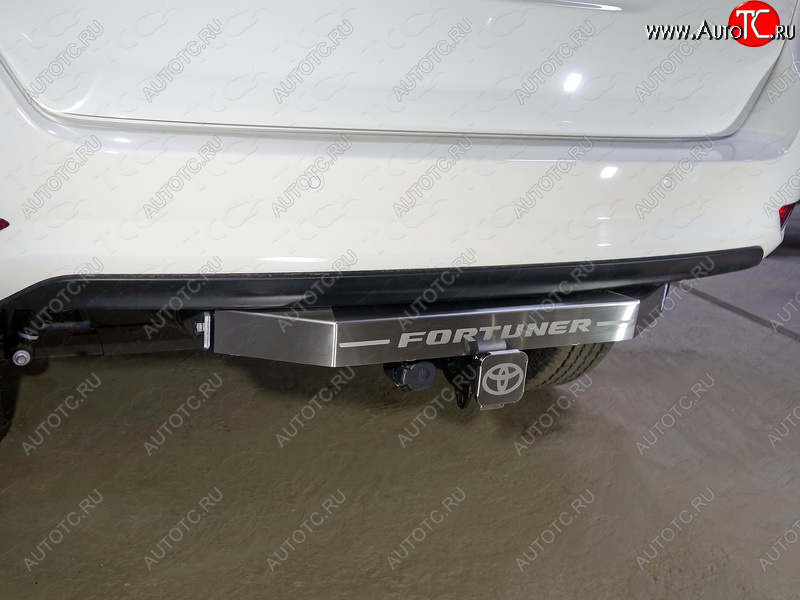 17 399 р.  Фаркоп (тягово-сцепное устройство) TCC Тюнинг  Toyota Fortuner  AN160 (2015-2020) дорестайлинг (крюк Е, надпись Fortuner)  с доставкой в г. Тольятти