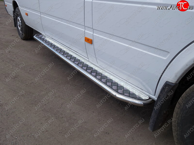 27 849 р. Порог с площадкой, ТСС Тюнинг Mercedes-Benz Sprinter W906 рестайлинг (2014-2018) (с площадкой 42,4 мм)  с доставкой в г. Тольятти