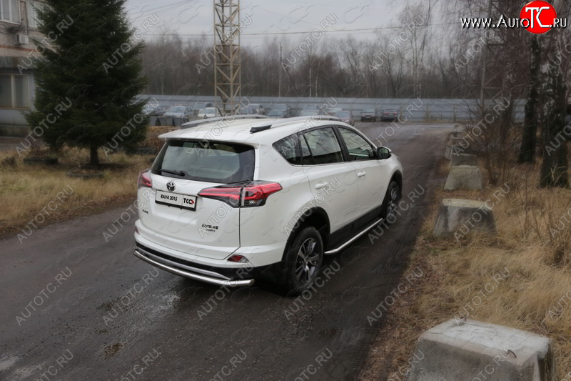 19 999 р. Защита задняя (центральная нержавейка 60,3 мм) ТСС Тюнинг  Toyota RAV4  XA40 (2015-2019) 5 дв. рестайлинг  с доставкой в г. Тольятти