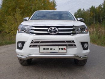 Декоративная вставка переднего бампера ТСС Тюнинг Toyota (Тойота) Hilux (Хайлюкс)  AN120 (2016-2020) AN120 дорестайлинг ()