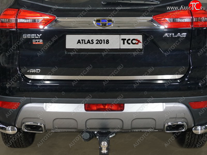 2 199 р. Накладка на заднюю дверь, ТСС Тюнинг  Geely Atlas  NL3 (2016-2022) (Лист шлифованный)  с доставкой в г. Тольятти