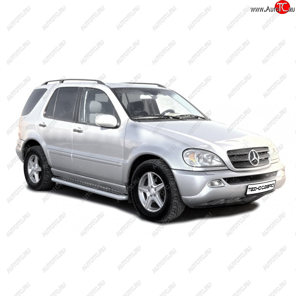 11 699 р. Защита порогов с алюминиевым листом d63.5, Техно Сфера  Mercedes-Benz ML class ( W163,  W164,  W166) (1997-2015) дорестайлинг, рестайлинг, дорестайлинг, рестайлинг (Черный матовый)  с доставкой в г. Тольятти