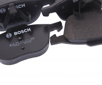 2 559 р. Колодки тормозные передние (4шт.) BOSCH Ford Focus 2  седан дорестайлинг (2004-2008)  с доставкой в г. Тольятти. Увеличить фотографию 2