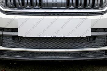 2 349 р. Защита радиатора (верх) Стрелка11 Стандарт  Skoda Kodiaq  NU7 (2017-2021) дорестайлинг (черная)  с доставкой в г. Тольятти. Увеличить фотографию 1