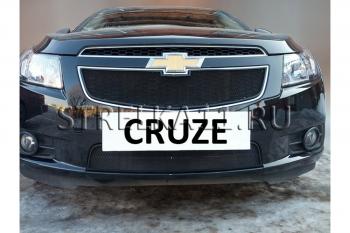 Зимняя заглушка решетки радиатора (верх) Стрелка11 Chevrolet Cruze J305 хэтчбек дорестайлинг (2009-2012) ()