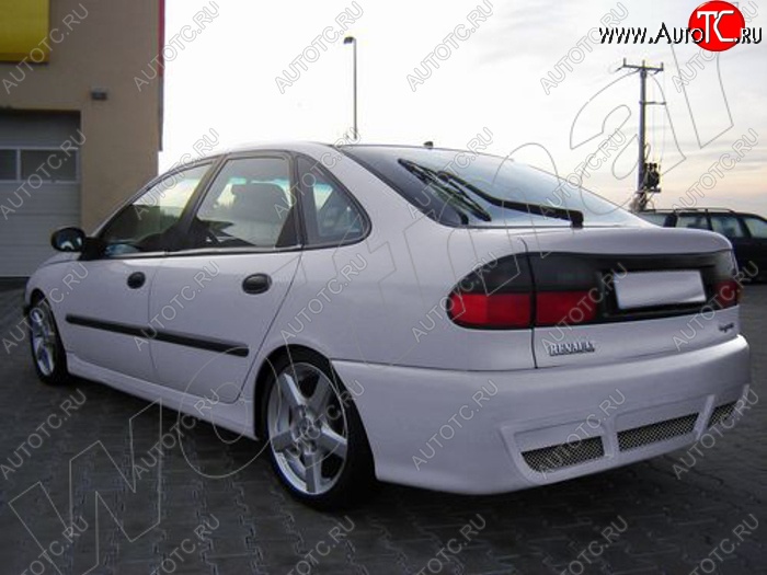 27 899 р. Задний бампер Rieger Renault Laguna X56 лифтбэк дорестайлинг (1993-1998)  с доставкой в г. Тольятти