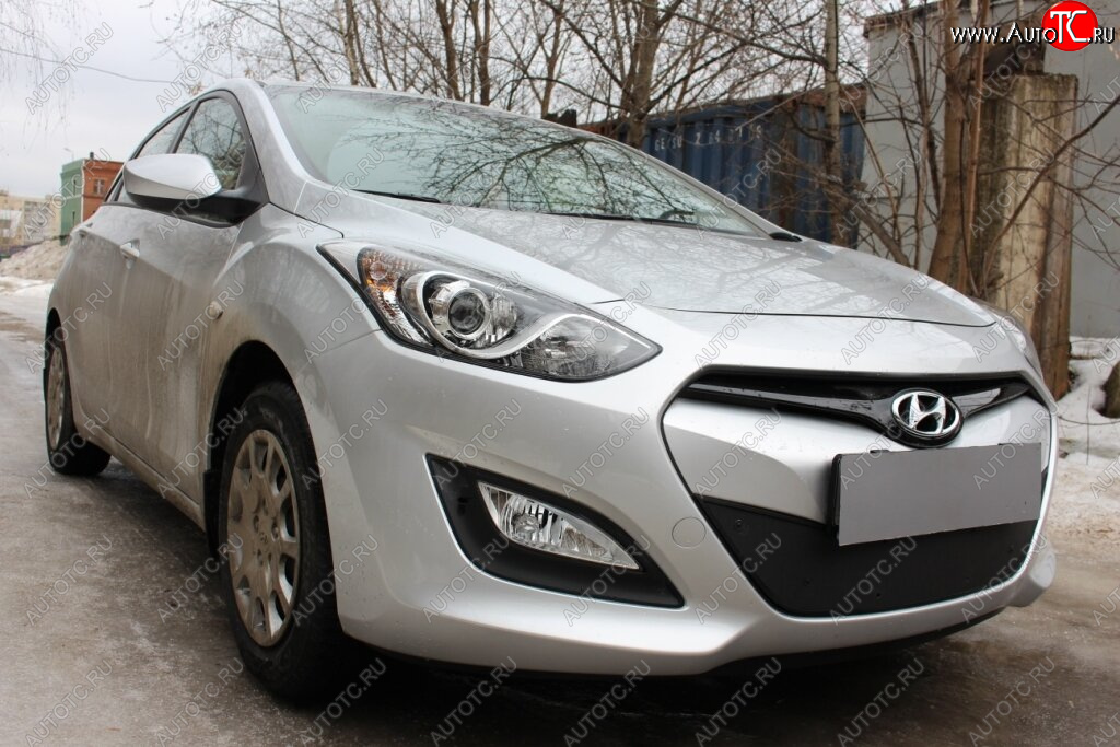 3 799 р.           Защита радиатора Hyundai i30 2013-2015 black Hyundai I30 2 GD дорестайлинг, хэтчбэк 5 дв. (2011-2015) (черная)  с доставкой в г. Тольятти