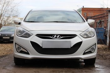 Защитная сетка радиатора в бампер (ячейка 3х7 мм) Стрелка11 Стандарт Hyundai I40 1 VF дорестайлинг универсал (2011-2015)