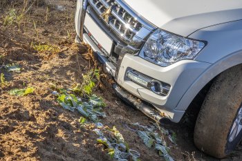 43 999 р. Бампер передний силовой РИФ Mitsubishi Pajero 4 V90 дорестайлинг (2006-2011) (Под площадку для лебёдки RIFPJR-30000 с защитой радиатора)  с доставкой в г. Тольятти. Увеличить фотографию 5