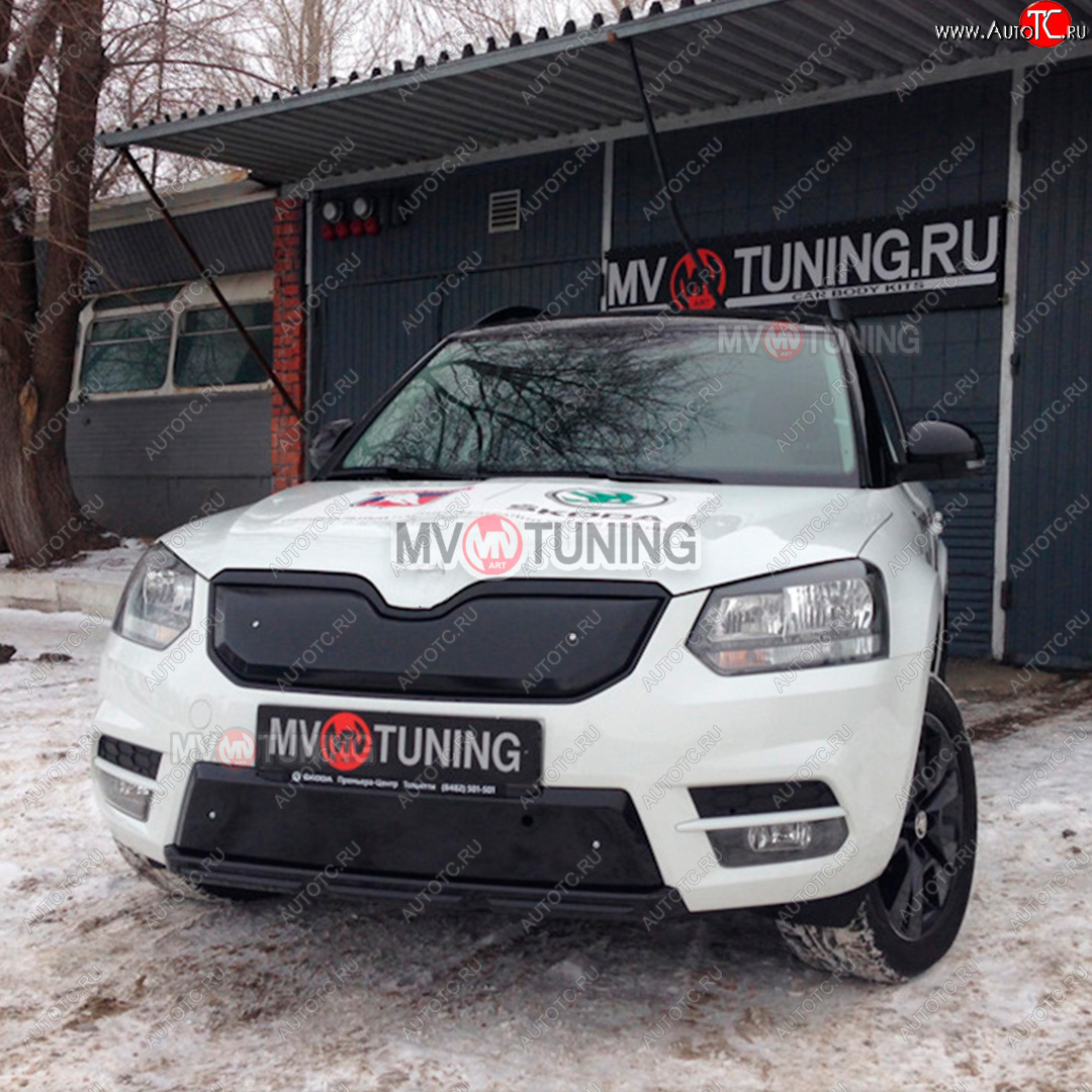 2 999 р. Заглушка решетки радиатора MV-Tuning (комплектация City и MONTE CARLO)  Skoda Yeti (2013-2018) (Поверхность текстурная)  с доставкой в г. Тольятти