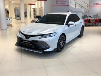 16 899 р. Накладка переднего бампера HEMMES Toyota Camry XV70 дорестайлинг (2017-2021)  с доставкой в г. Тольятти. Увеличить фотографию 3