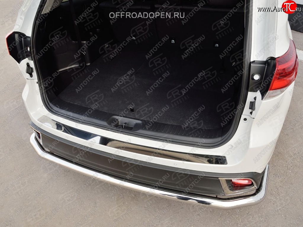 2 199 р. Накладка на задний бампер Russtal Toyota Highlander XU50 рестайлинг (2016-2020) (полированная нержавейка)  с доставкой в г. Тольятти