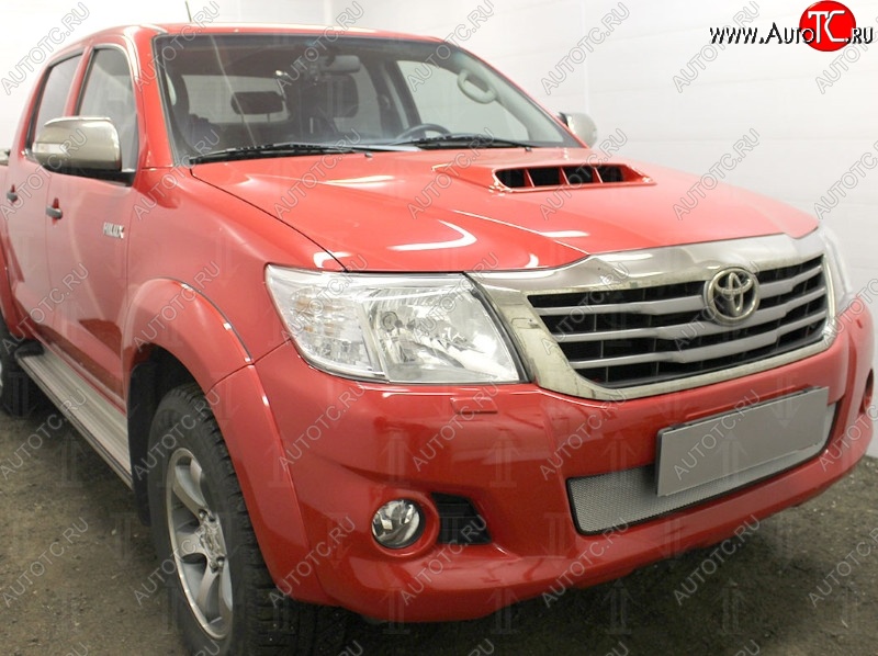 1 569 р. Защитная решётка в воздуховод автомобиля Russtal  Toyota Hilux  AN20,AN30 (2011-2016)  2-ой рестайлинг (хром)  с доставкой в г. Тольятти