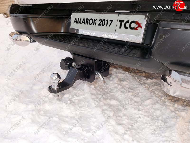 12 349 р. Фаркоп (тягово-сцепное устройство) TCC  Volkswagen Amarok (2009-2022) дорестайлинг, рестайлинг (Оцинкованный, шар E - оцинкованный)  с доставкой в г. Тольятти