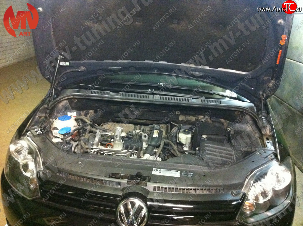 2 969 р. Упор капота MV-Tuning (одинарный) Volkswagen Golf Plus 5 (2004-2009)  с доставкой в г. Тольятти