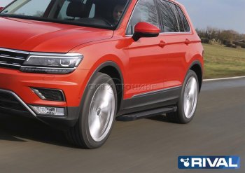 9 499 р. Порожки для ног Rival Volkswagen Tiguan Mk2 дорестайлинг (2016-2020) (Чёрные)  с доставкой в г. Тольятти. Увеличить фотографию 4